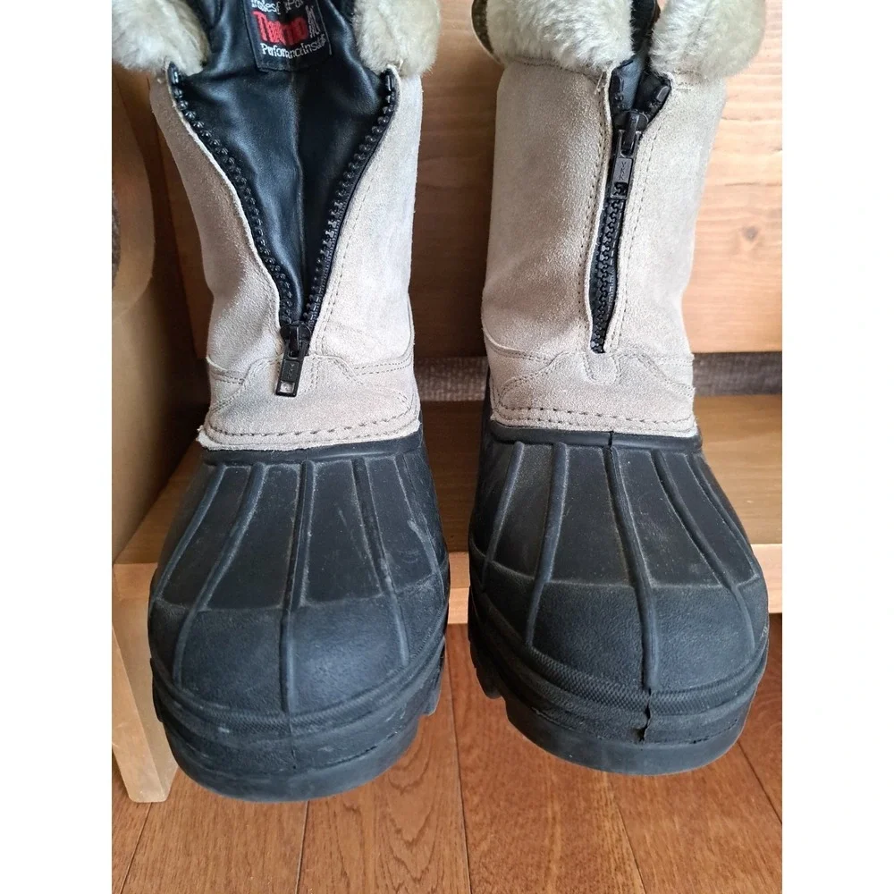 Itasca Women's Tahoe Suede Winter Snow Boots 200 gr Thermolite Insulation  9.0